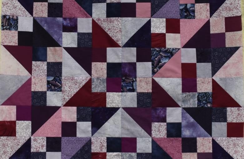 Blue and Pink Northern Lights quilt