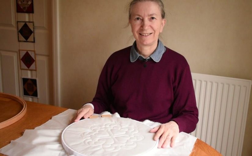 Carolyn Gibbs with 14" quilting hoop