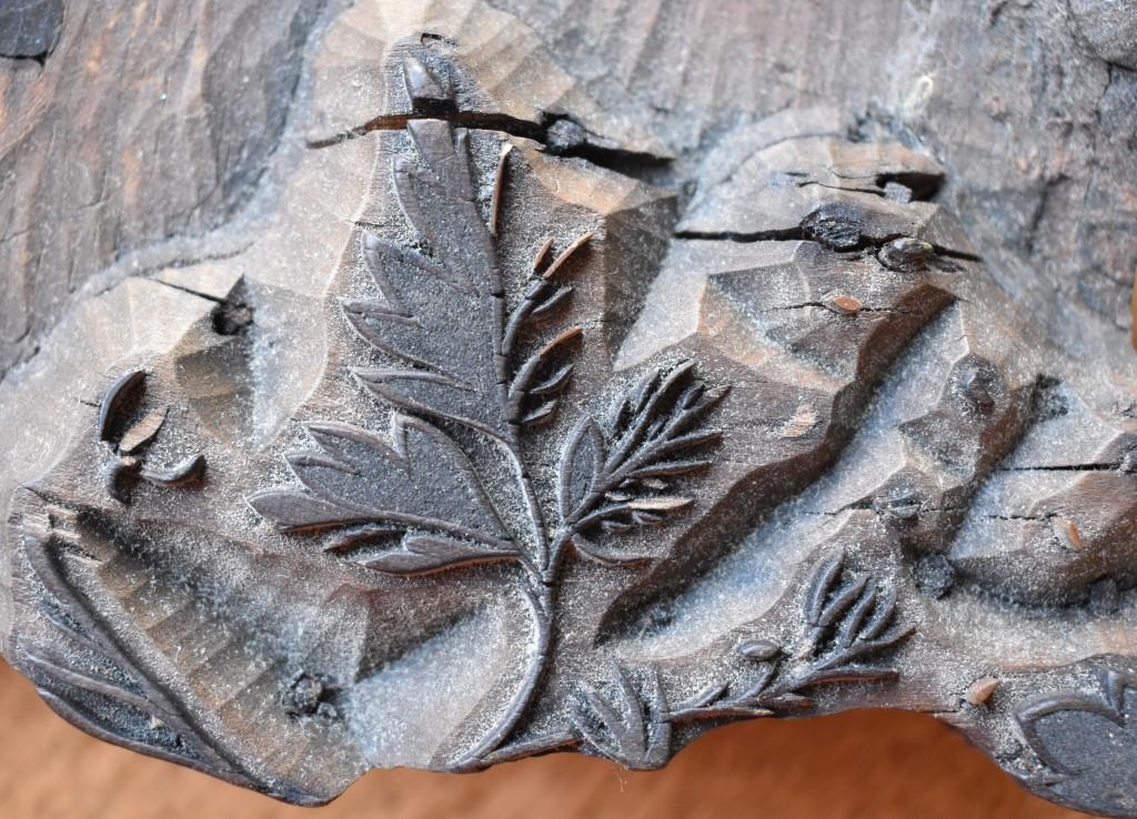 Carved wooden printing block of leaf